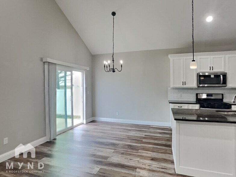 Building Photo - 3104 Rockwell Ln