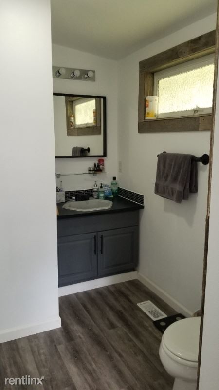 Building Photo - 3 br, 2 bath House - 16004 Motor Pl