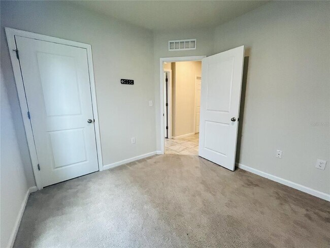 Building Photo - 1113 Eagle Claw Ln