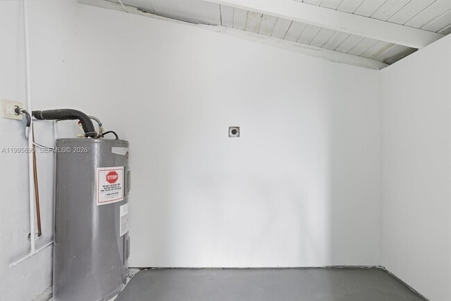 Building Photo - 533 NW 15th Way