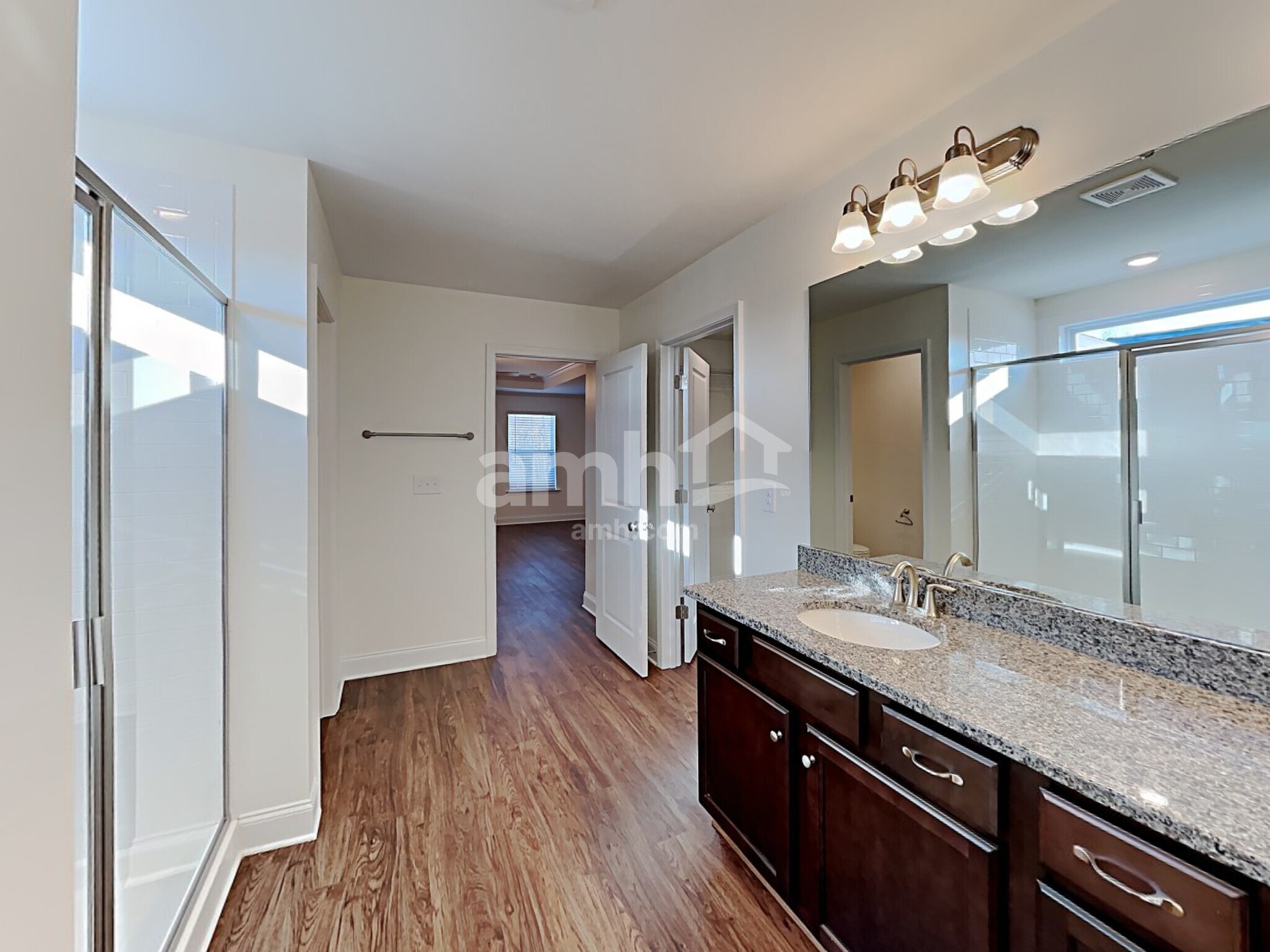 Building Photo - 2125 Laurel Vlg Cir