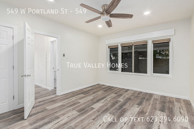 Building Photo - 549 W Portland St