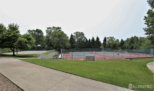 Building Photo - 302 Berkshire Dr