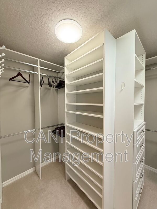 Building Photo - 3088 Berwyn Way