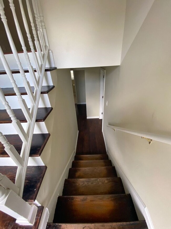 Building Photo - 241 Lafayette Ave