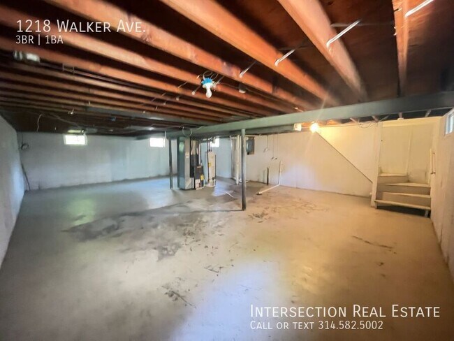 Building Photo - 1218 Walker Ave