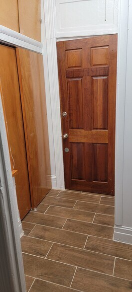 Primary Photo - 4468 23rd St