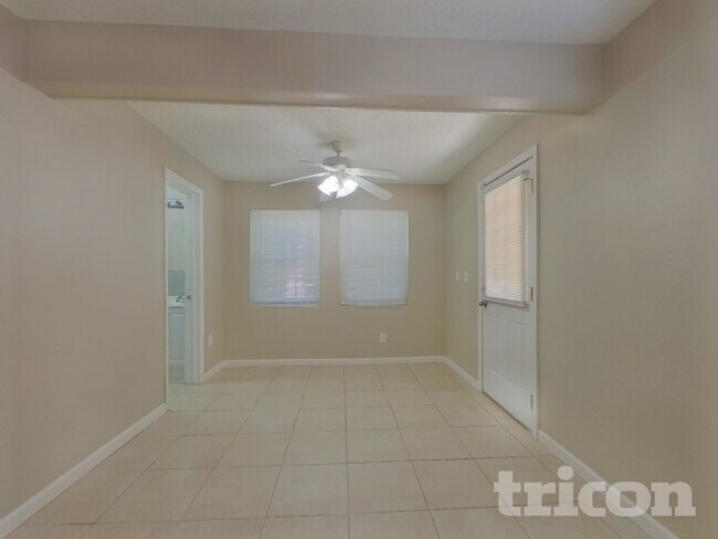 Building Photo - 15375 Hopedale Ln