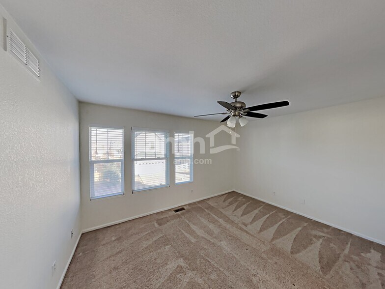 Building Photo - 1184 S Coolidge Cir