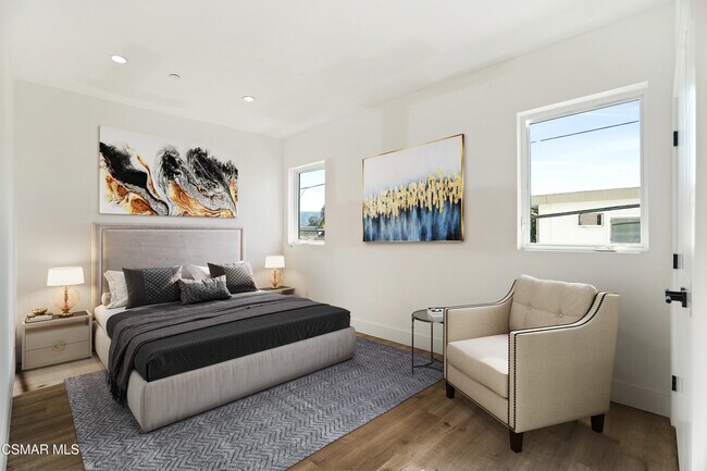 Building Photo - 10908 Hesby St