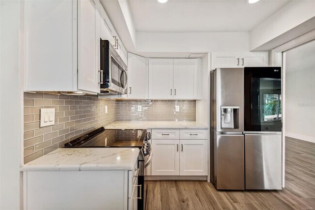 Building Photo - 11245 9th St E