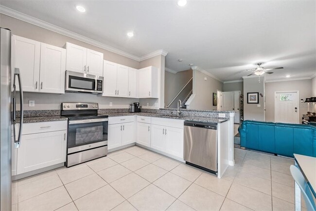 Building Photo - 2166 Great Sapphire Ln