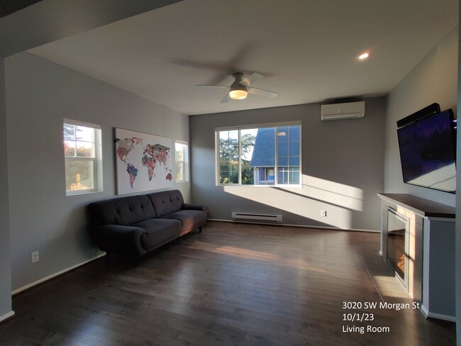 Living Room - 3020 SW Morgan St