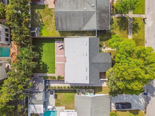 Building Photo - 3120 S Julia Cir