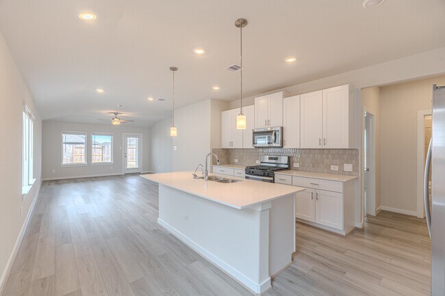 Building Photo - 16977 Juniper Blossom Bnd