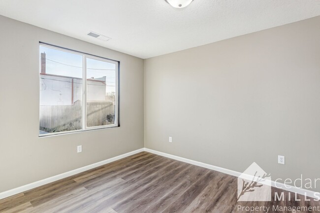 Building Photo - Brand new 2 Bedroom in Central Wichita!