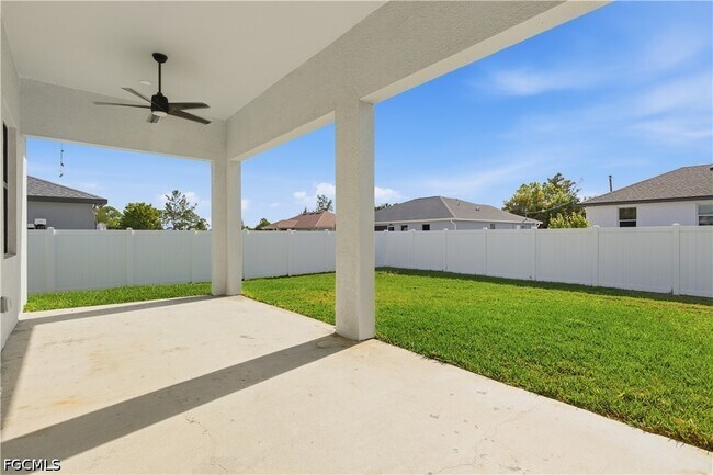 Building Photo - 1442 NE 33rd Ln