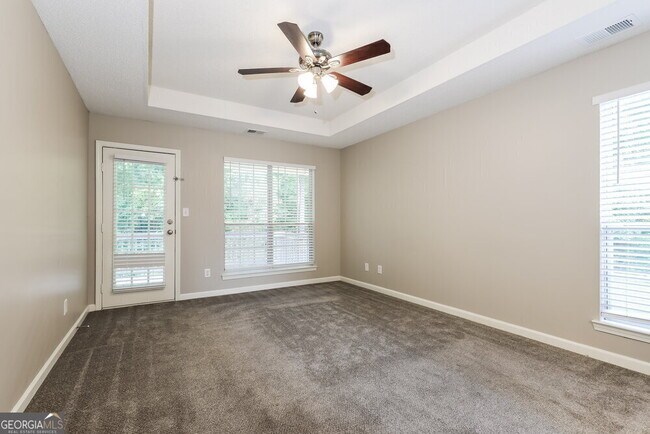 Building Photo - 240 Cannon Dr