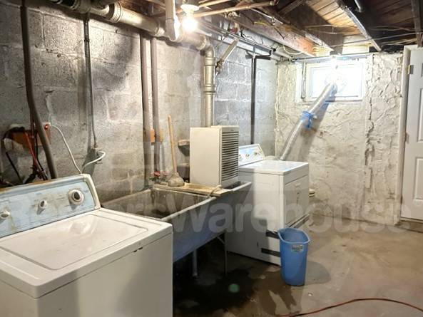 Building Photo - 6109 Maylane Dr