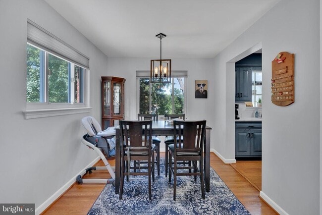 Building Photo - 3252 Holly Hill Dr