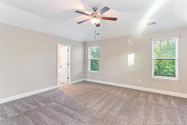 Building Photo - 2240 Mannington Dr