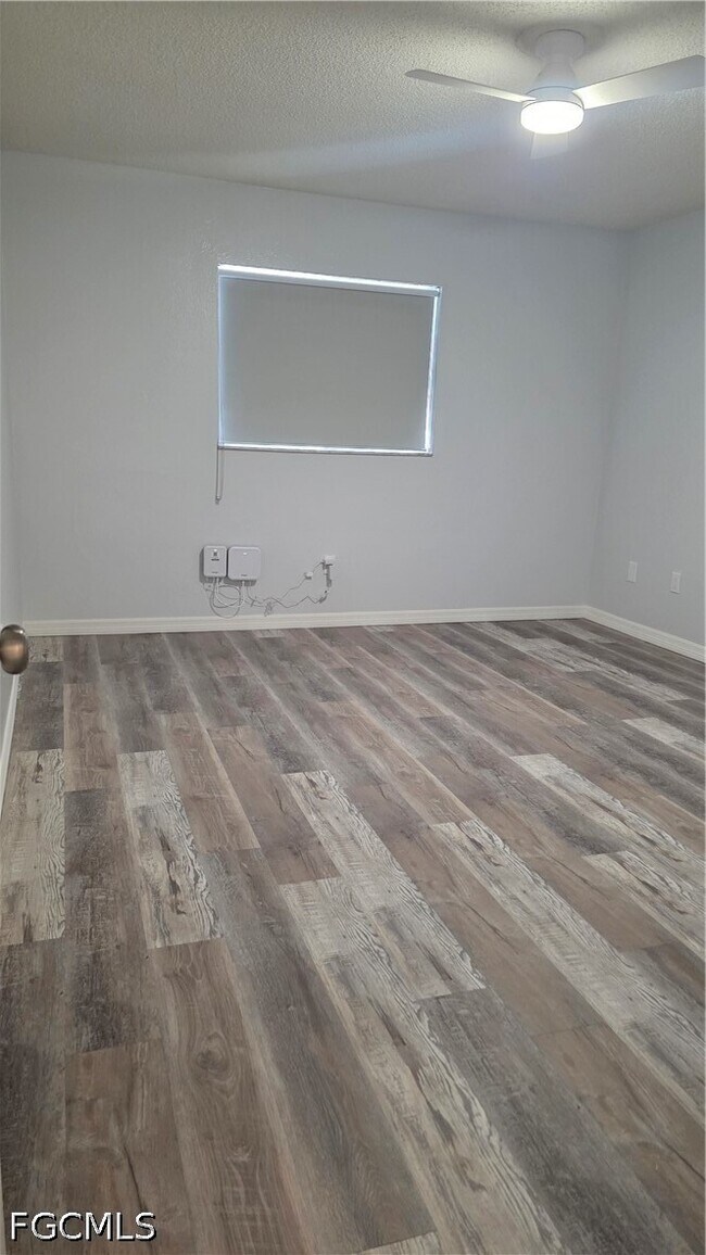 Building Photo - 1214 SE 8th Ave