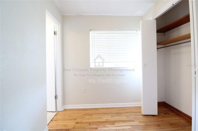 Building Photo - 1639 Oakmont Ln