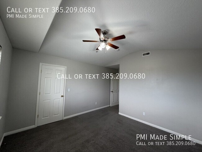 Building Photo - 8246 N Cedar Springs Rd