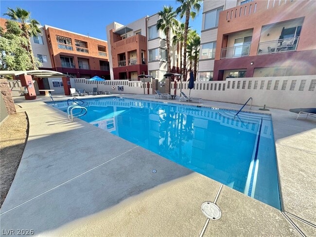 Building Photo - 55 E Agate Ave