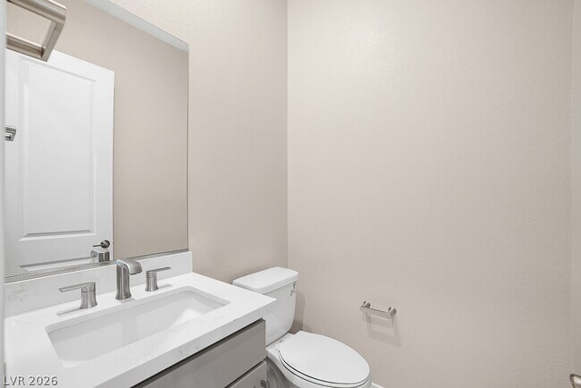 Building Photo - 369 Portus Delphini Ct
