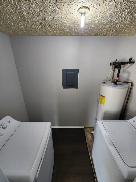 Building Photo - 19529 Gunners Branch Rd