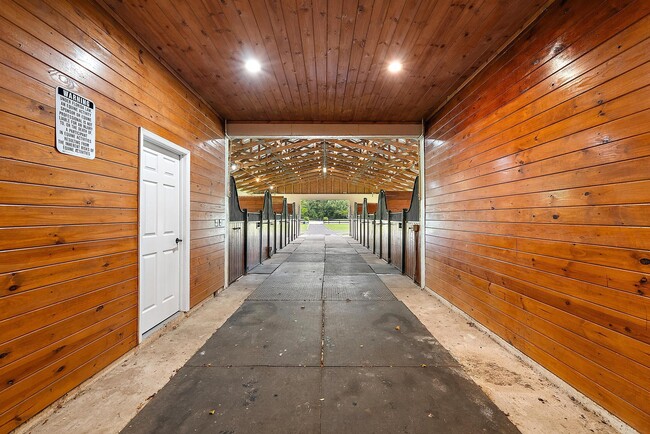 Building Photo - 14339 Collecting Canal Rd