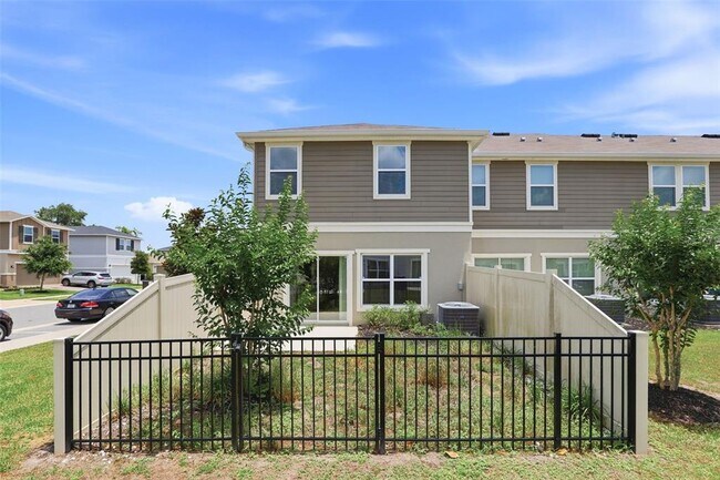 Building Photo - 2274 Carrabelle Wy