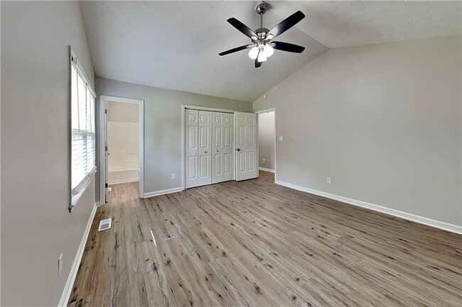 Building Photo - 39 Fawn Trail