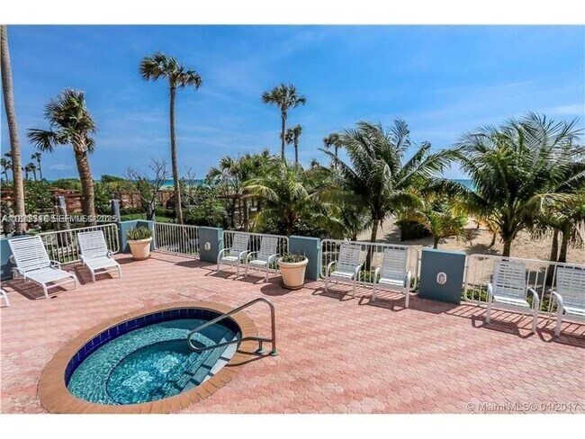 Building Photo - 9341 Collins Ave