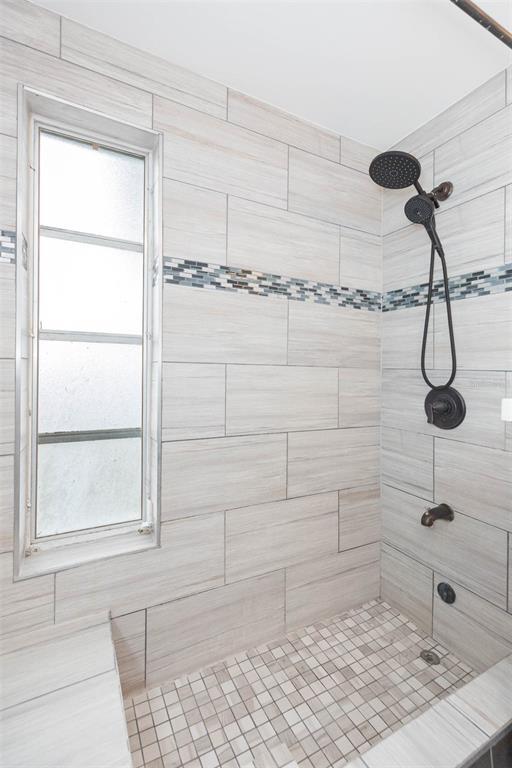 Building Photo - 4204 Newbury Dr