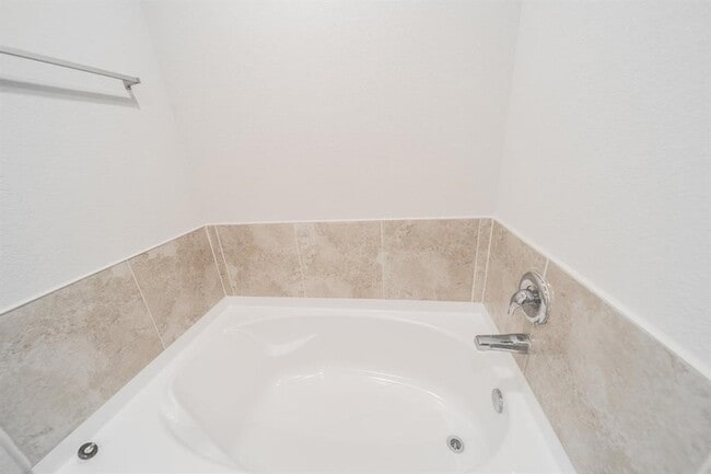 Building Photo - 5515 Peralta Mills Way