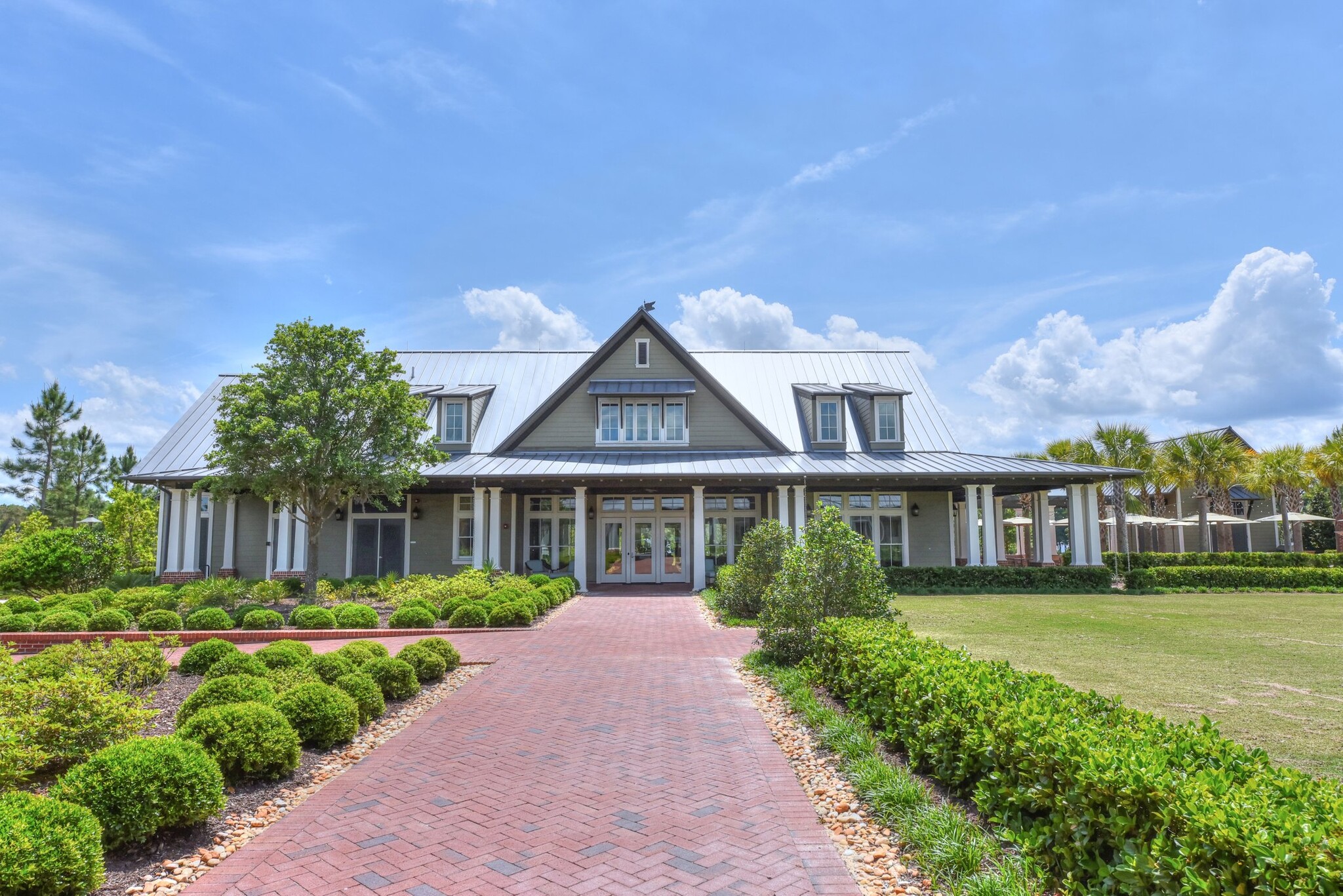 Building Photo - 162 Dahlia Falls Dr
