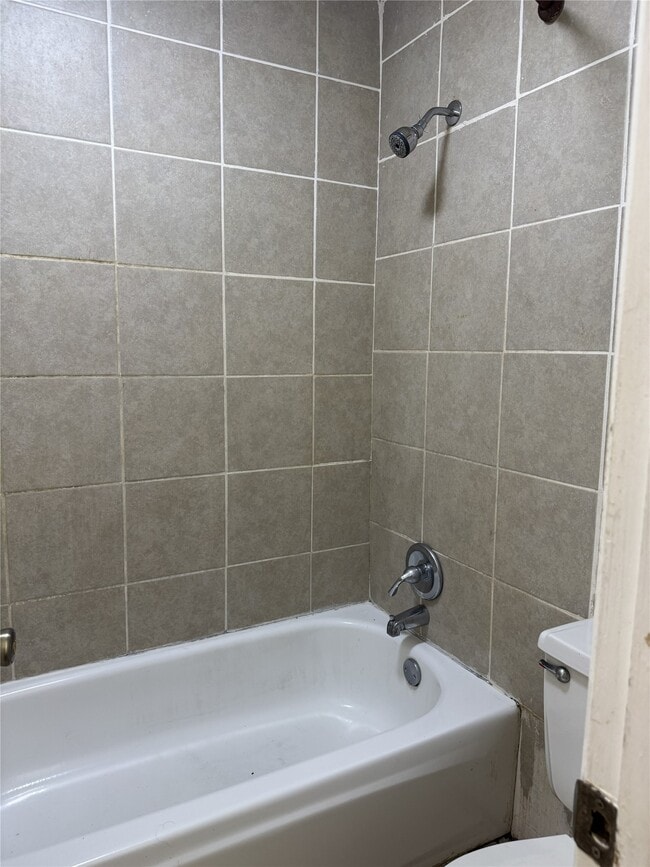 Building Photo - 6161 Reims Rd