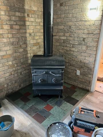 Building Photo - 3687 Franklin Ave SE