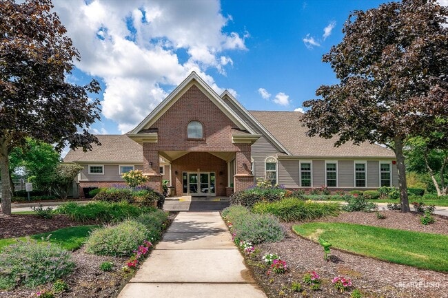 Building Photo - 5304 Kingsbury Estates Dr
