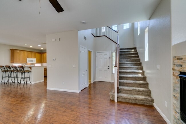 Building Photo - 9341 Colorful Rainbow Ave