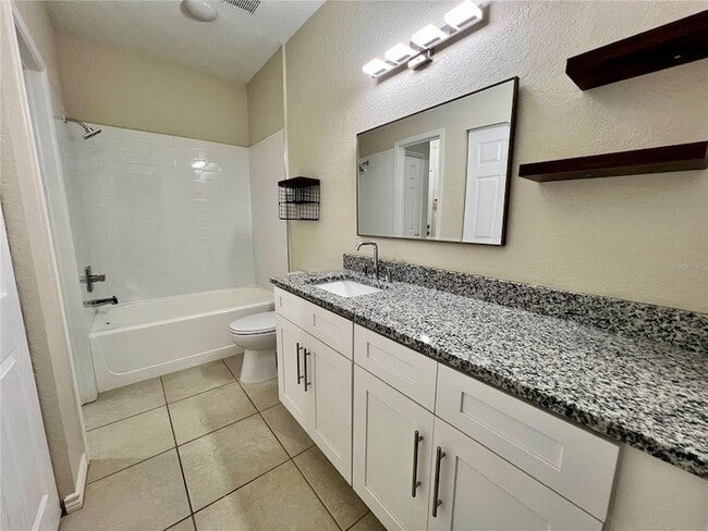 Building Photo - 4323 Bayside Village Dr