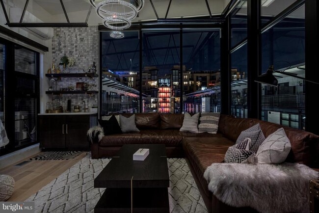 Building Photo - 2125 14th St NW