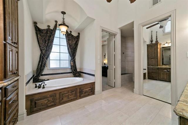 Building Photo - 6719 Springwood Ln