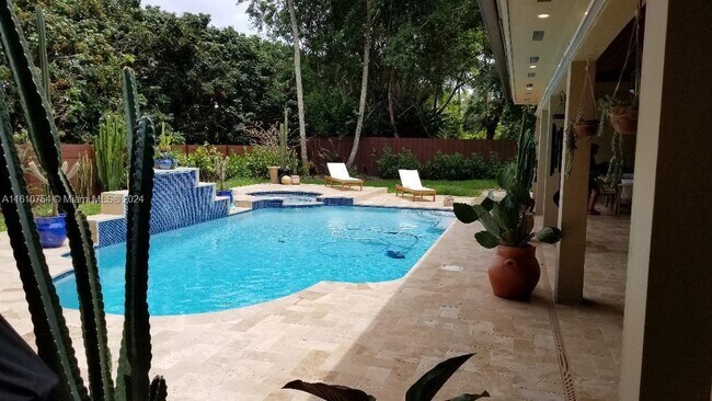 Building Photo - 26605 SW 173rd Ct