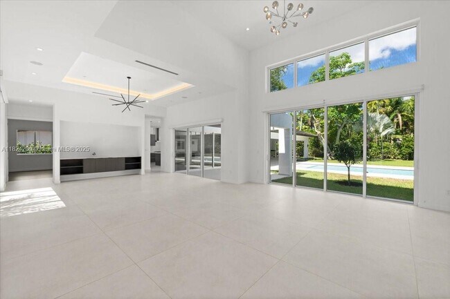 Building Photo - 9025 SW 114th St