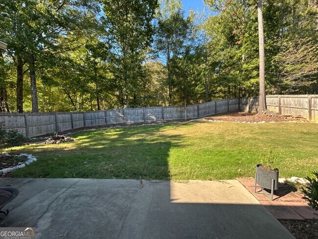 Building Photo - 42 Round Rock Cir NE