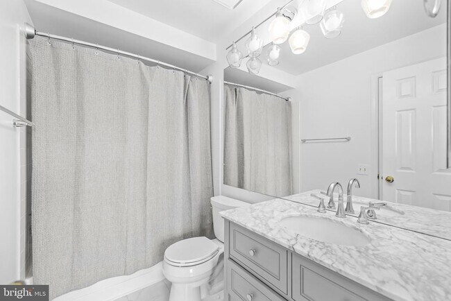 Building Photo - 1130 Huntmaster Terrace NE