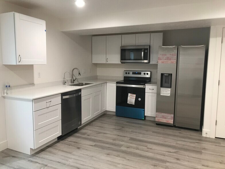 Building Photo - 4590 E Golden Autumn Vw